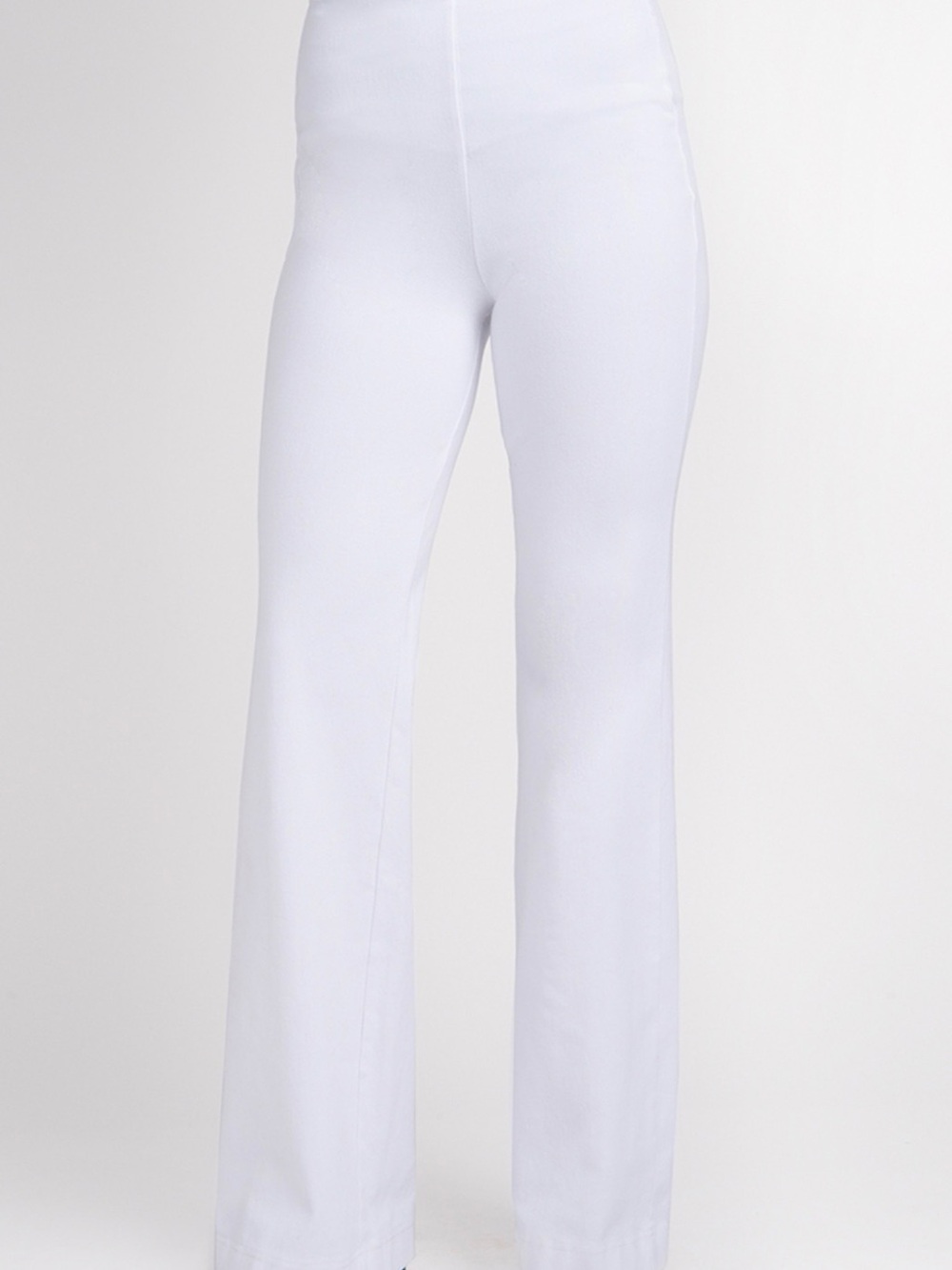 Lyssé Denim Trouser in White — Size Large